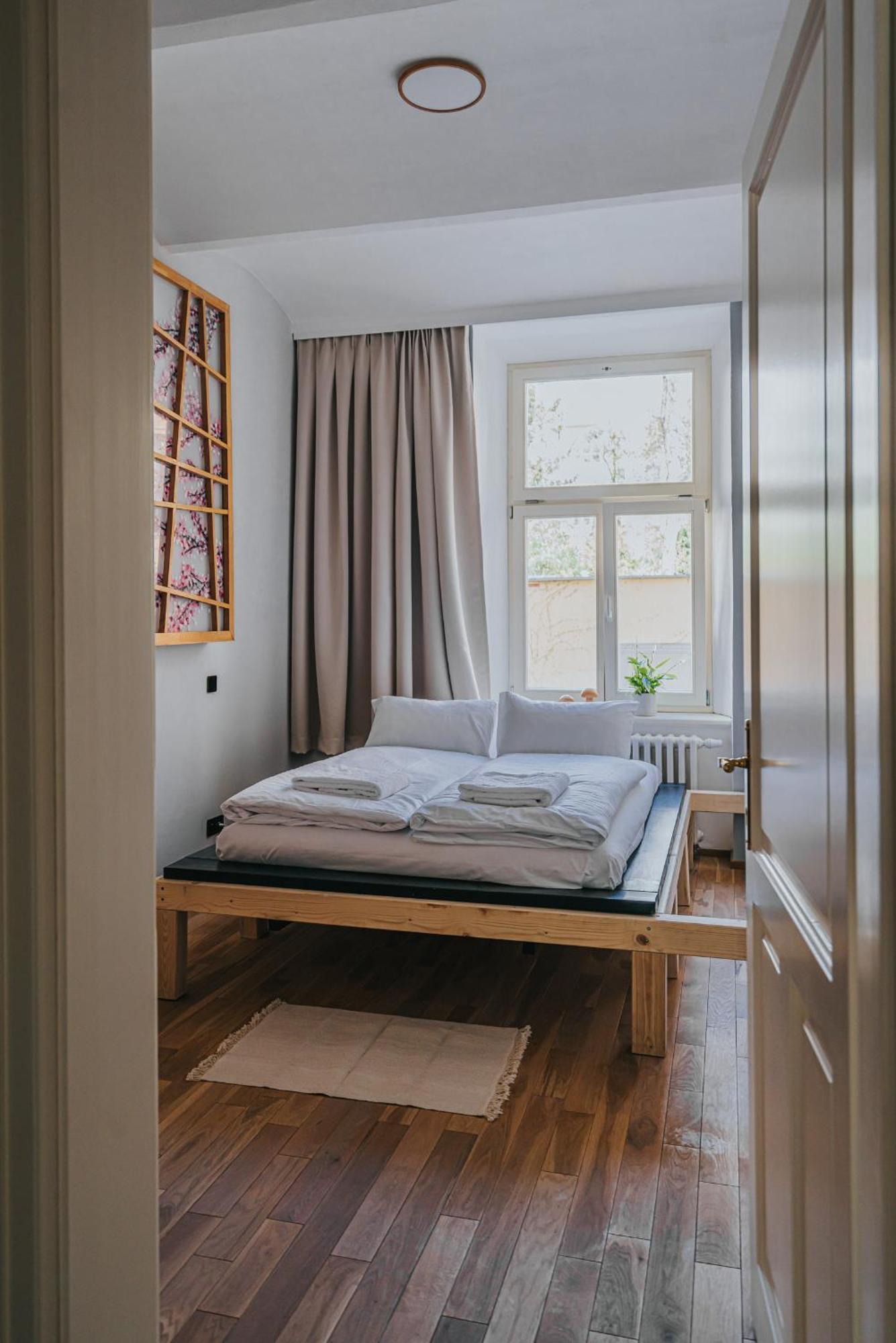 Bohemian Experience Aparthotel ปราก ภายนอก รูปภาพ